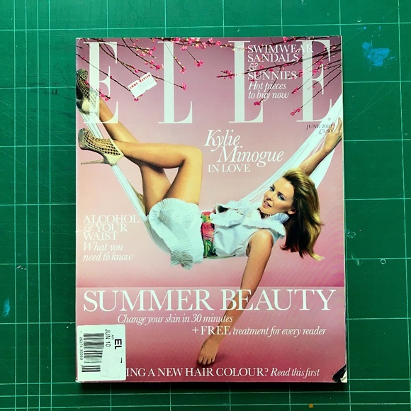 Elle UK British June 2010 magazine - Picture 1 of 5